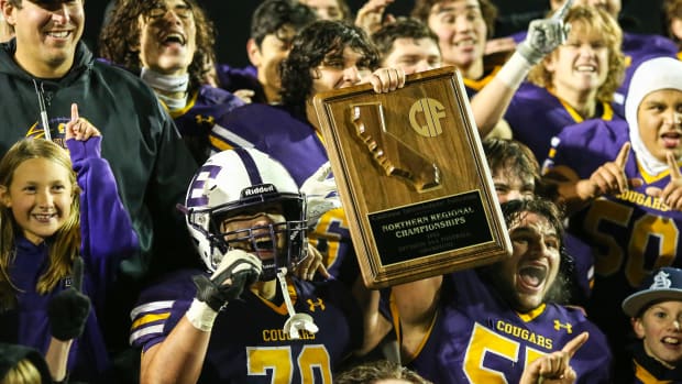 Pleasant Valley vs Escalon December 2, 2022. Photo-Sam Stringer73